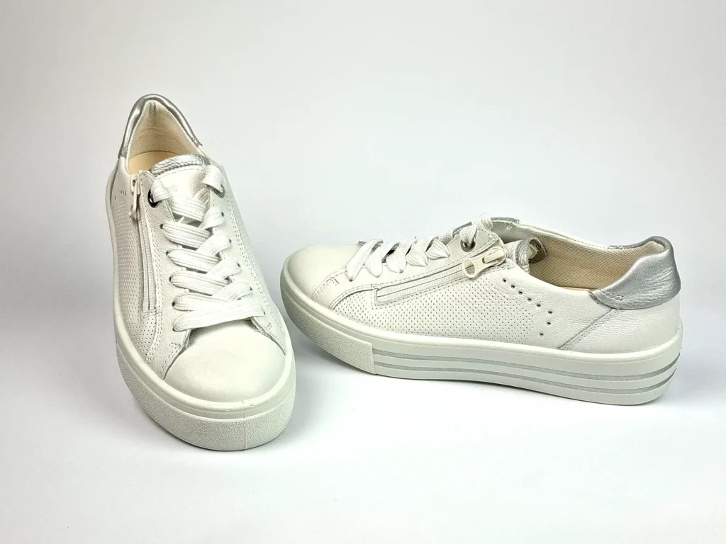 Damen Sneaker Firma LEGERO weiß silber Obermaterial Leder Futter Textil Schnürung und Reißverschluss herausnehmbares Fußbett