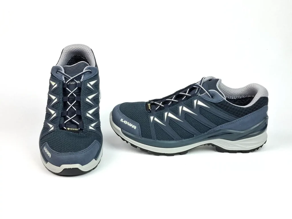 Herren Sportschuh von LOWA, Goretex, herausnehmbare Sohle, leichter alltagstauglicher Sportschuh, geeignet zum Rad fahren, spazieren gehen, Wandern in leichten Gelände